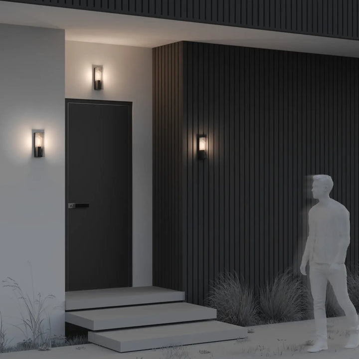 Applique extérieure style loft en aluminium graphite avec cadre rectangulaire et panneau en verre dépoli conf carrée