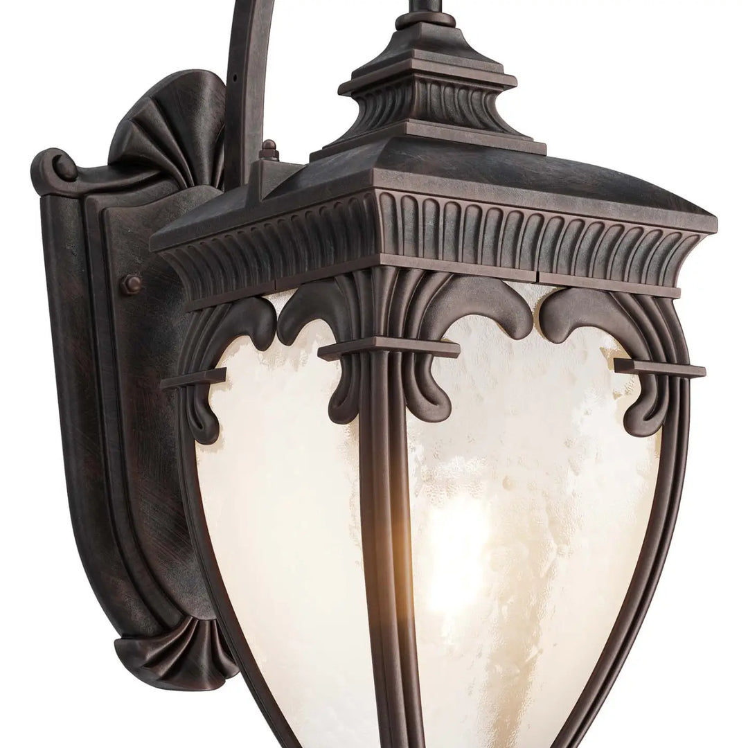 Applique extérieure en fer forgé bronze foncé avec panneau de verre givré texturé style lanterne baroque