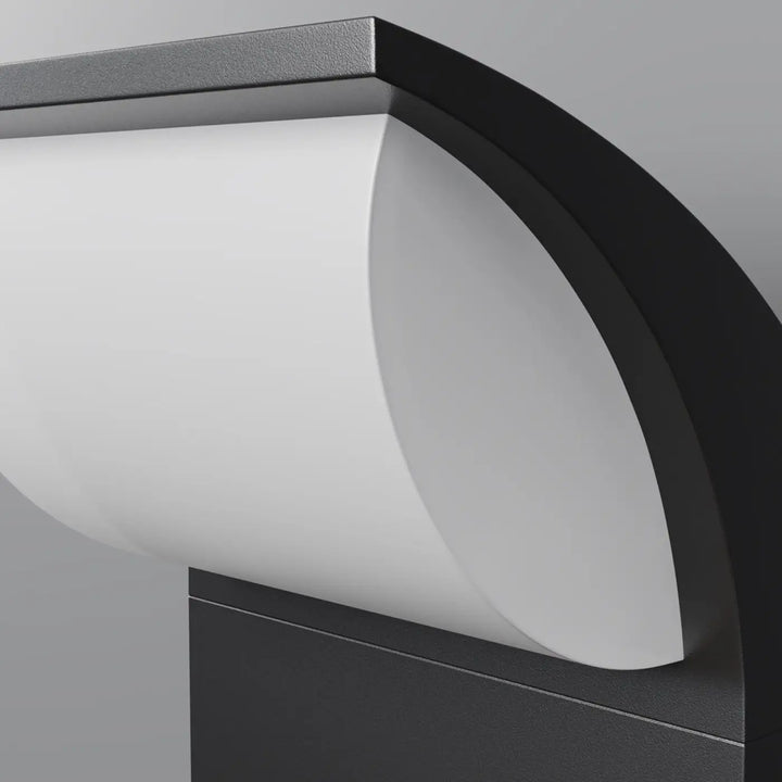 Applique extérieure led en acier noir avec design moderne incurvé et panneau led diffusé blanc pour extérieur