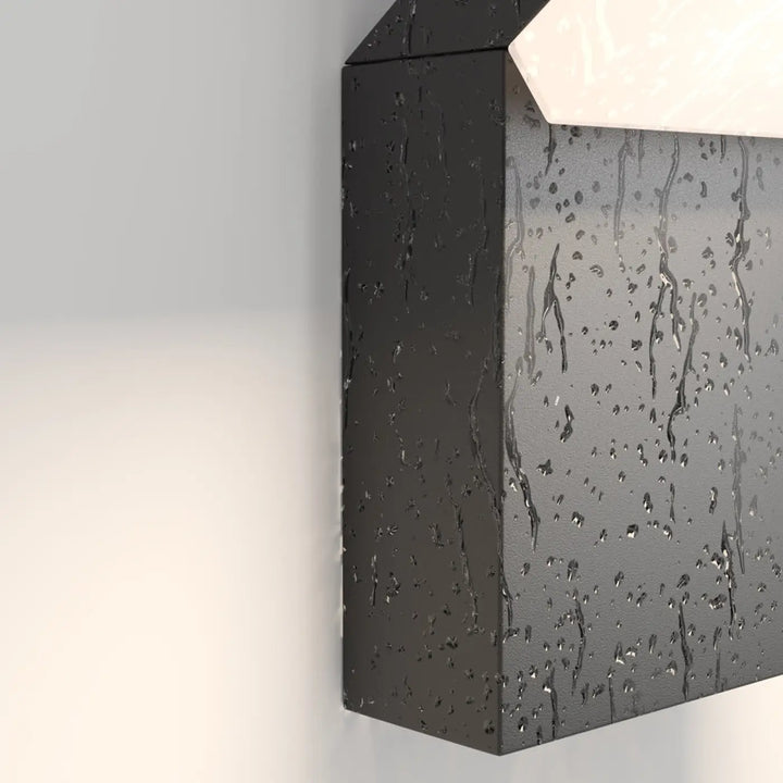 Applique extérieure cadre asymétrique en acier noir avec diffuseur en verre dépoli pour éclairage mural