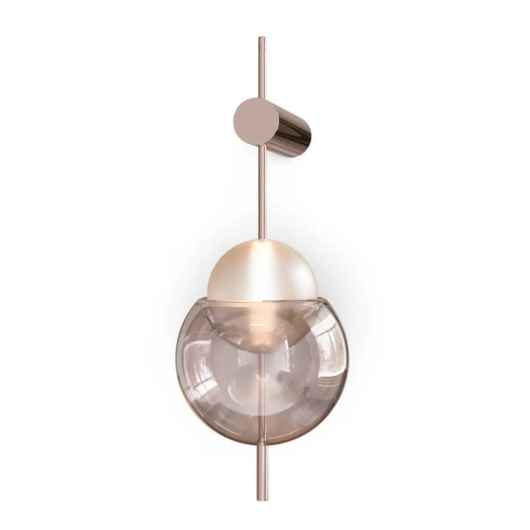 Modern applique murale galileo avec cadre en métal rose doré brossé et globe en verre fumé élégant