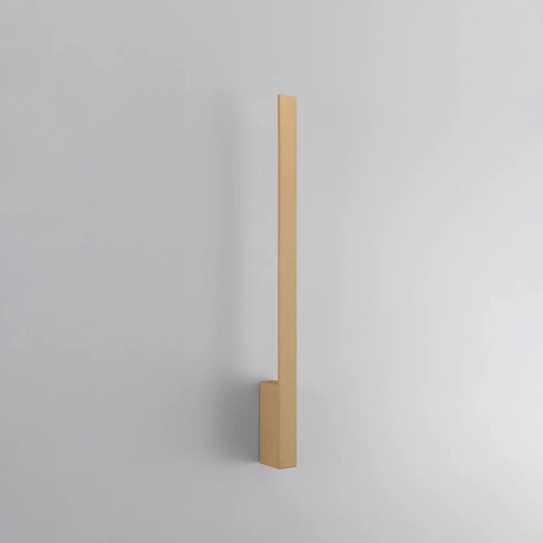 LAHTI M wall light, golden 3000K