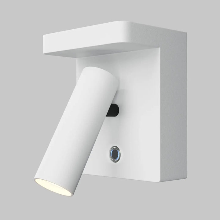 Applique murale aron blanche avec spot led orientable cylindre ajustable et base rectangulaire minimaliste