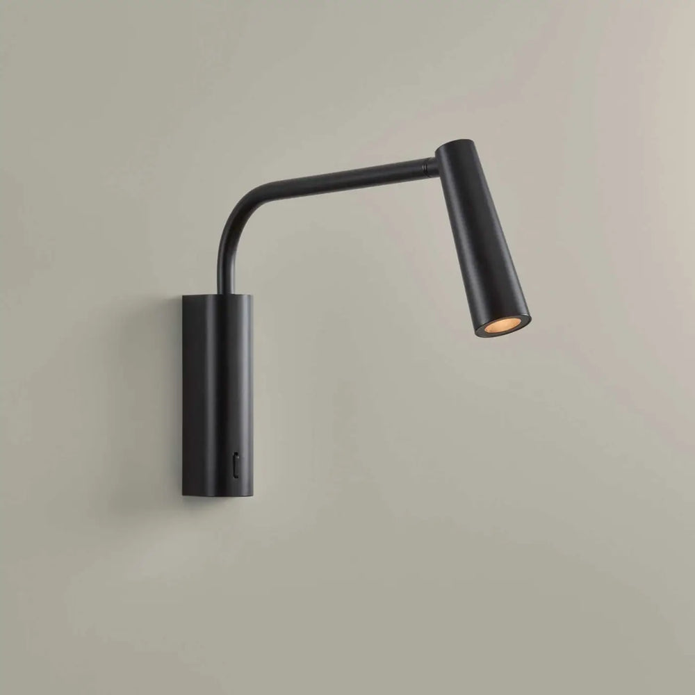 Vue de l'applique liseuse Gamma Extend en aluminium