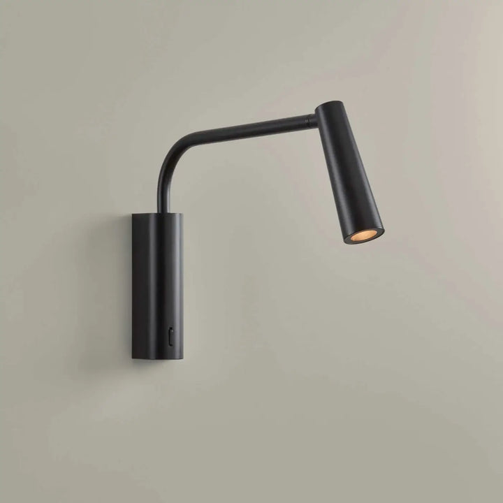 Vue de l'applique liseuse Gamma Extend en aluminium