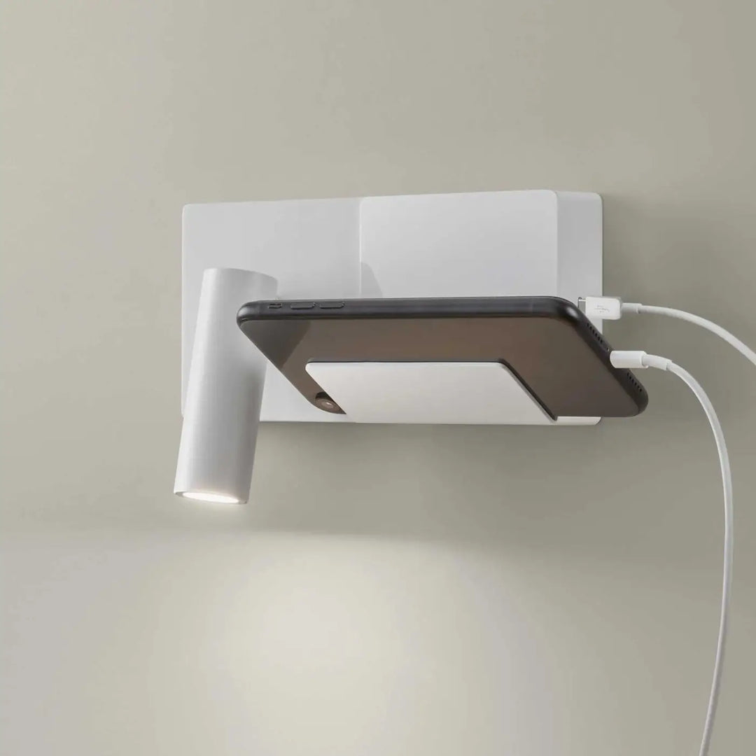 Détail de l'applique E-lamp Mini blanche en aluminium #couleur_blanc