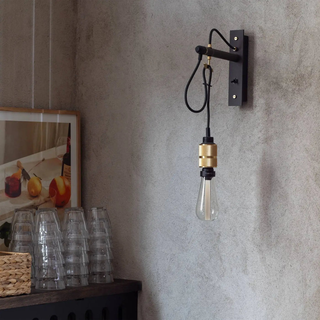Luminaire Hooked dans un intérieur #couleur_dor