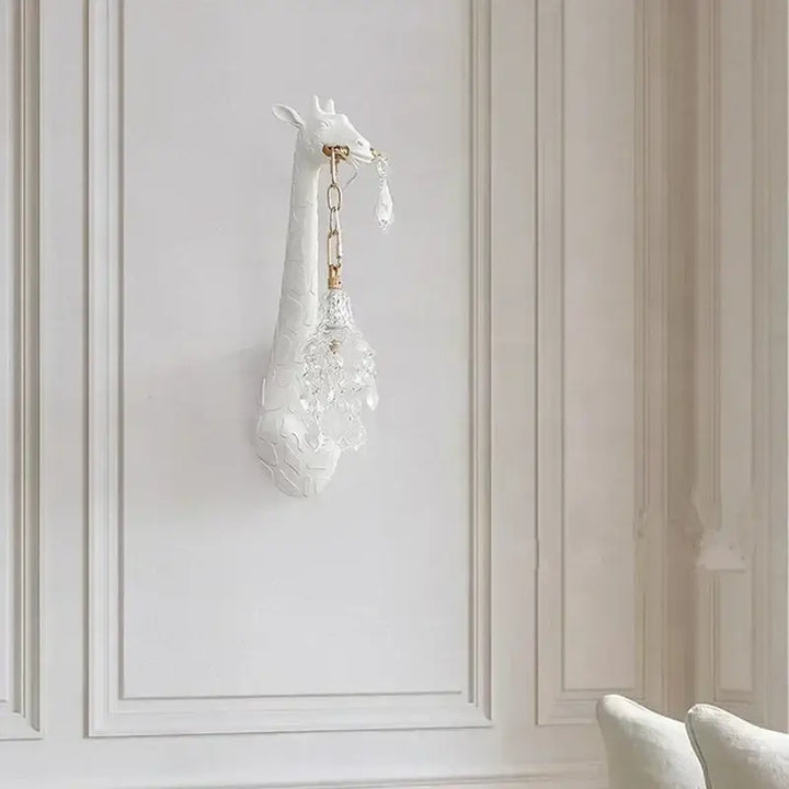 Applique Murale Animal Avec Une Tête De Girafe Blanche Élégante