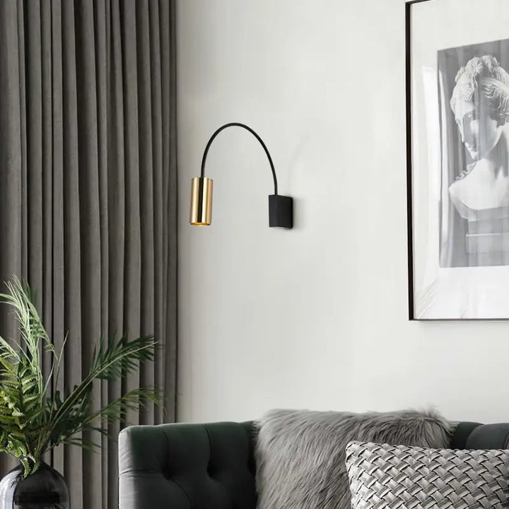 Applique Murale Arc En Métal Noir Et Tête Cylindrique