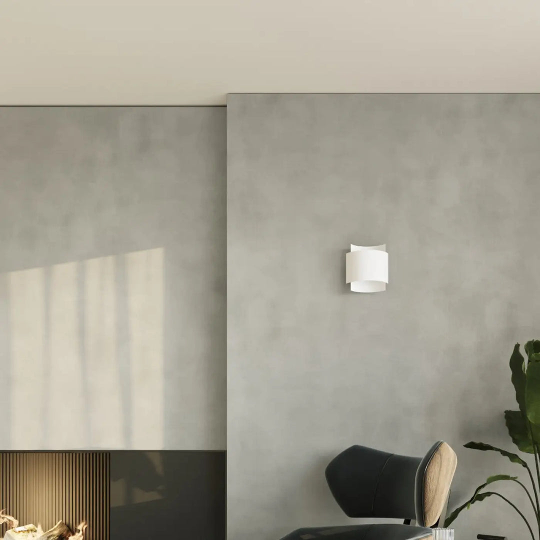 Applique murale impact blanche cylindrique avec design original fera luminaire mural intemporel moderne