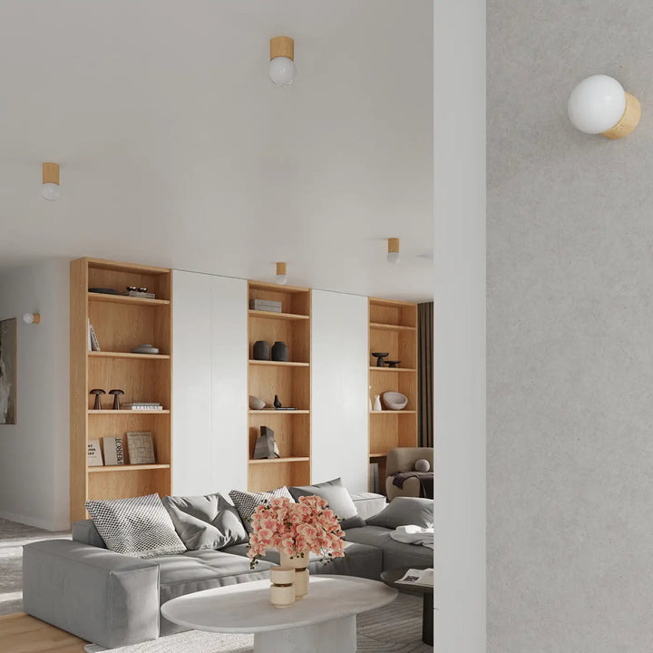 Applique murale boomo avec globes en verre dépoli sur bois chaleureux pour un style raffiné et minimalisme scandinave