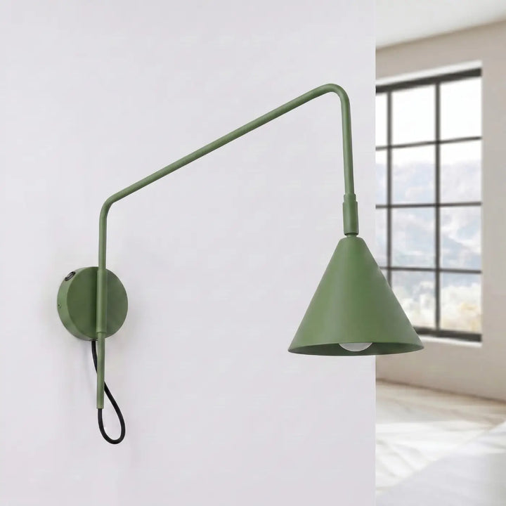 Applique Murale vert olive éteinte, vue rapprochée
