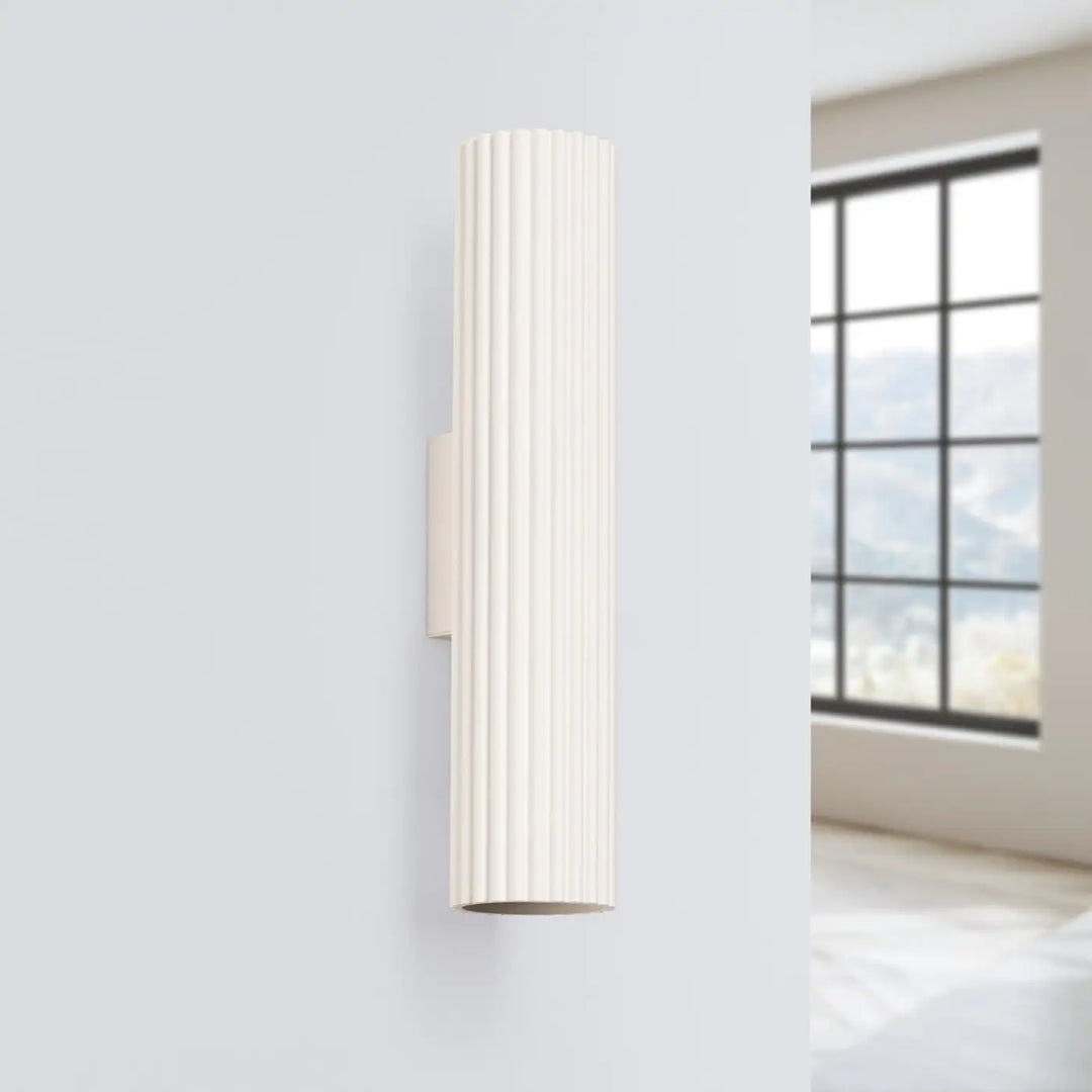 Applique Murale beige éteinte, vue rapprochée
