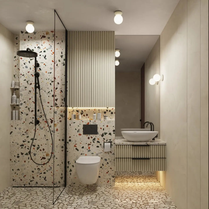 Applique murale beige dans une salle de bains