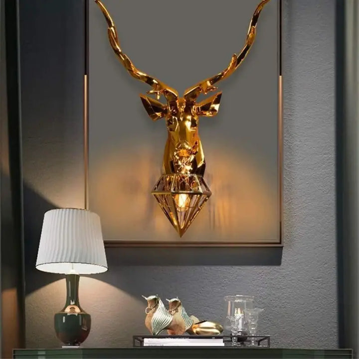 Applique Murale Cerf En Aluminium Doré Et Acrylique