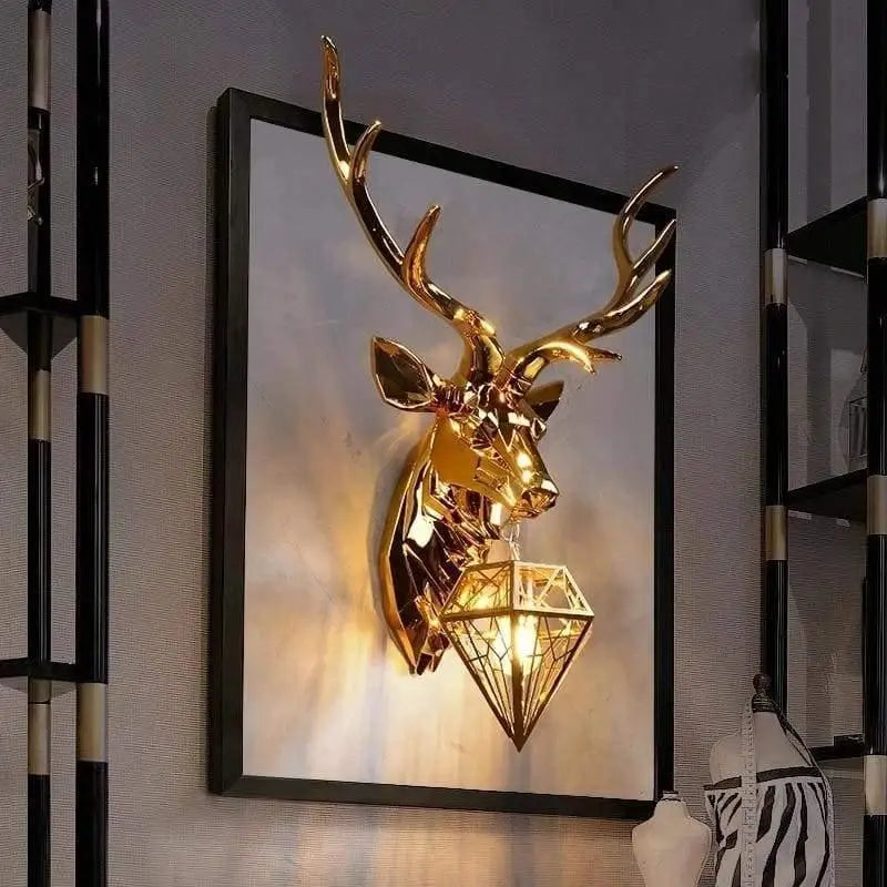 Applique Murale Cerf En Aluminium Doré Et Acrylique