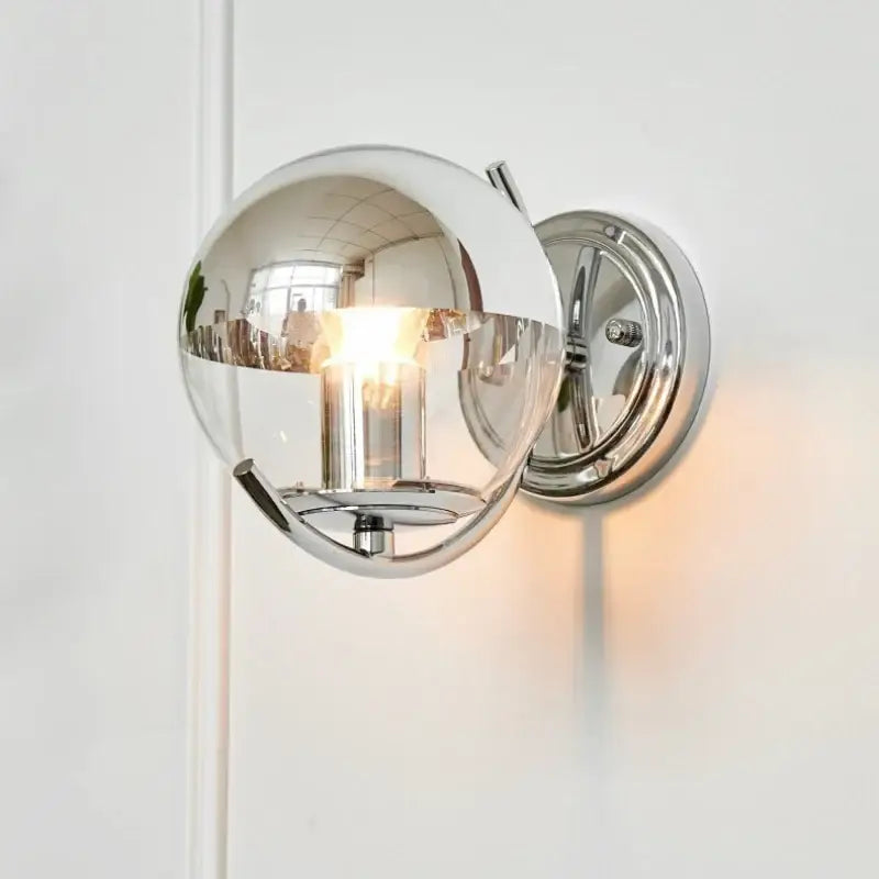 Applique Murale Globe Transparent Et Métal Argent Chic