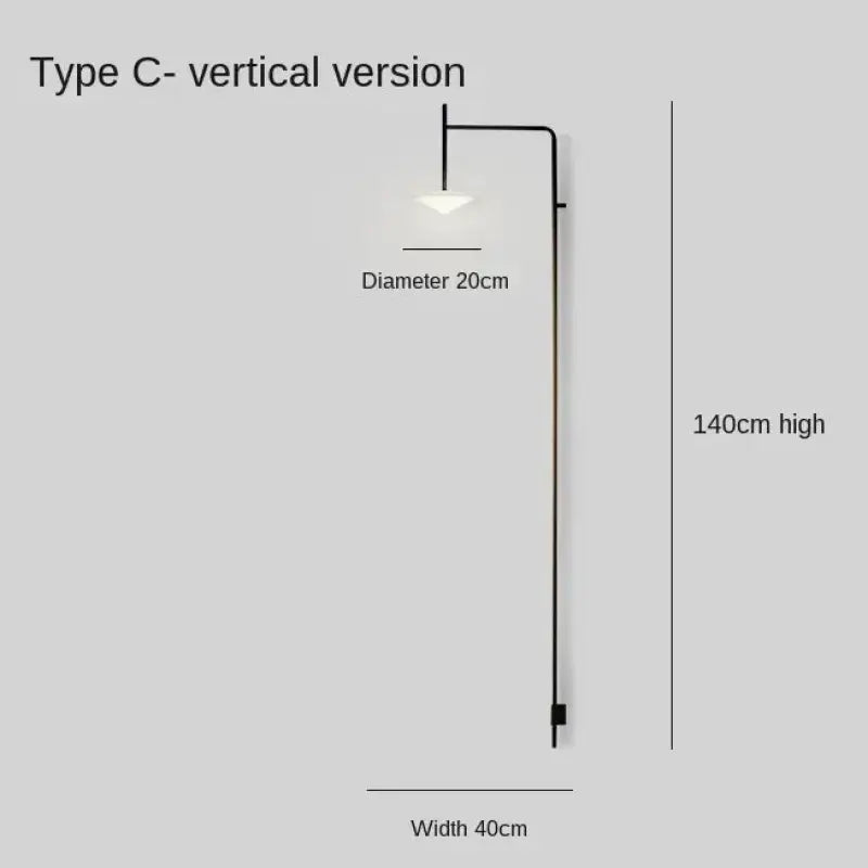 Applique contemporaine verticale en fer forgé noir élégant