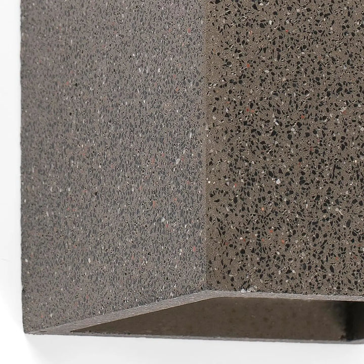 Détail de l'applique Kamen grise