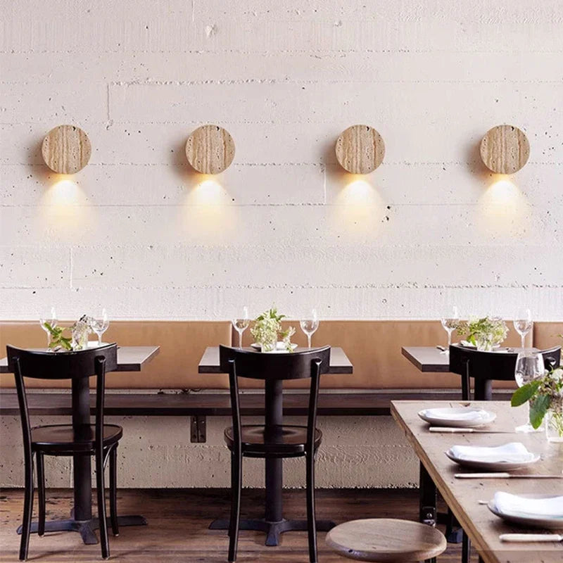 Applique murale cylindrique en travertin moderne au style naturel