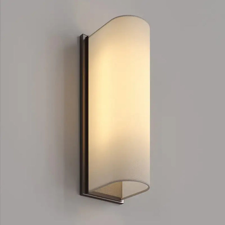 Applique murale design contemporaine en verre opalin blanc