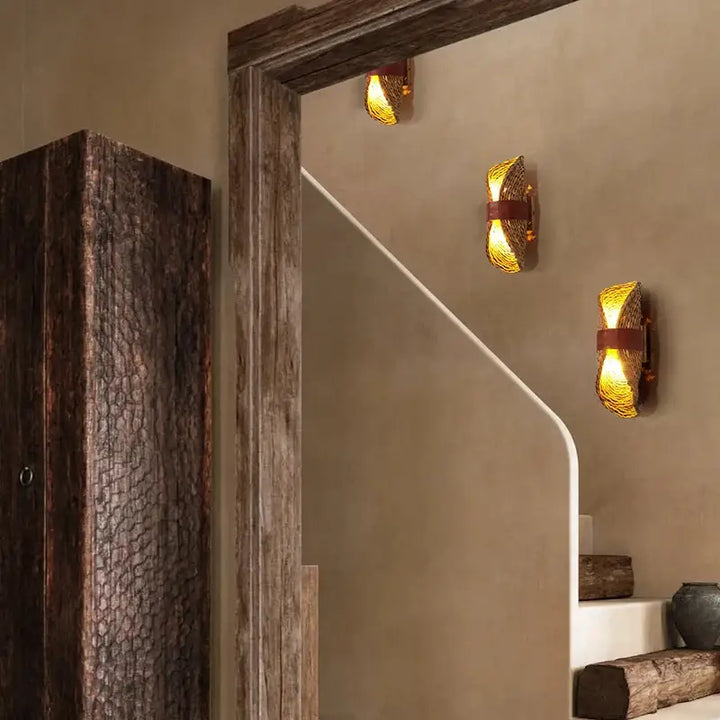 Applique murale design en fibre naturelle tressée beige