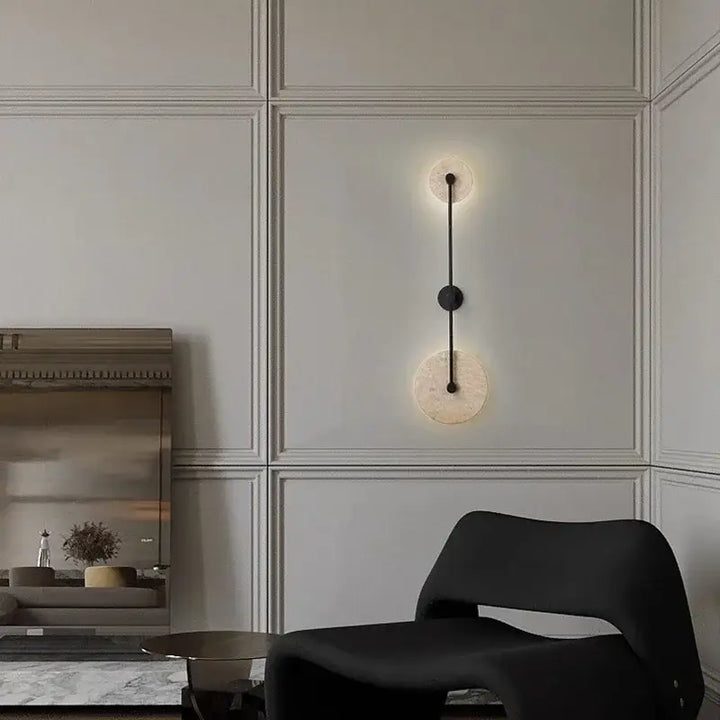 Applique murale design moderne double lumière dorée élégante