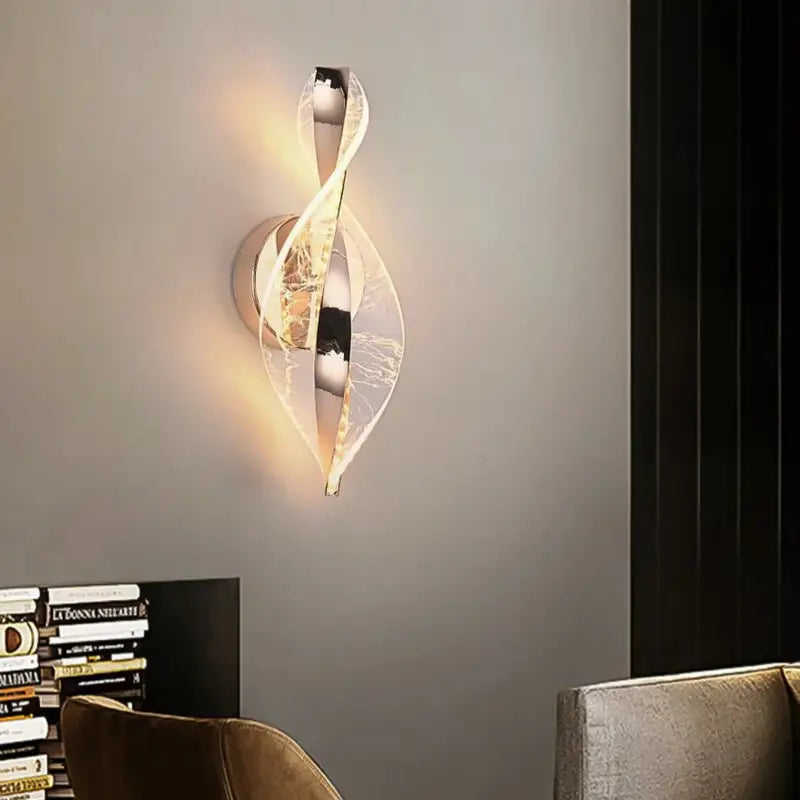 Applique Murale Dorée Originale Goutte Twistée