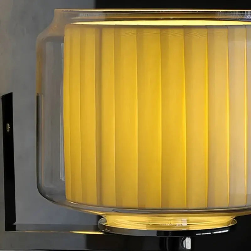 Applique murale élégante en verre strié au style contemporain