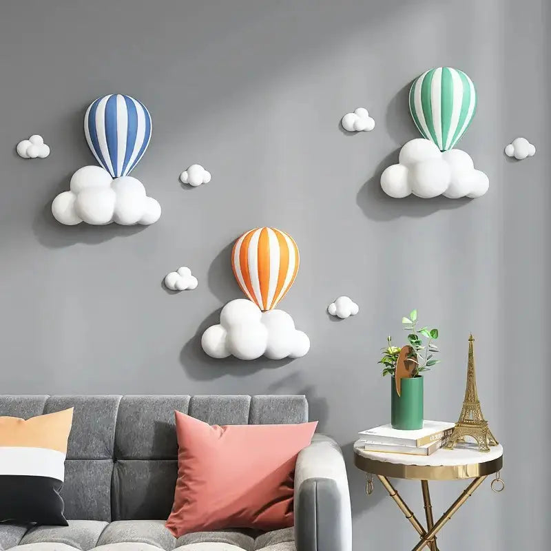 Applique murale enfant montgolfière colorée avec nuages décoratifs