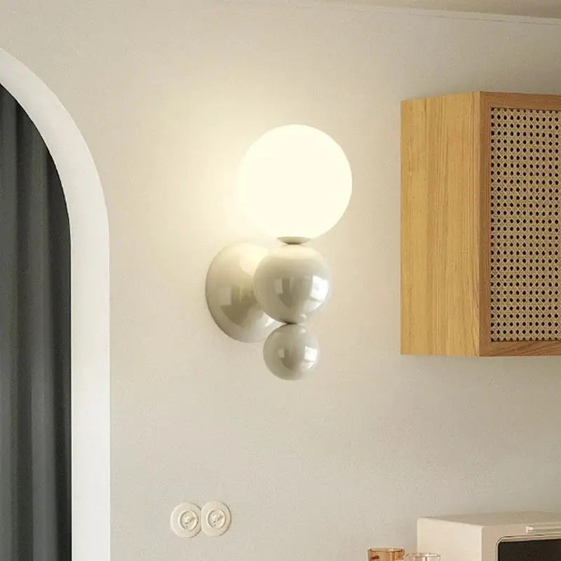 Applique murale en fer et led pour éclairage doux look chic