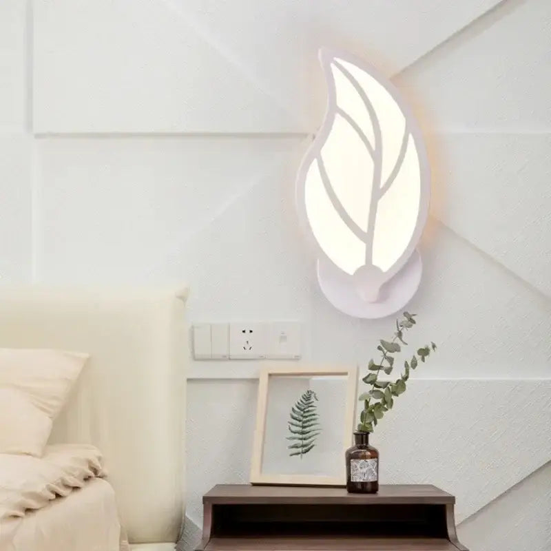 Applique Murale En Forme De Feuille Blanche En LED