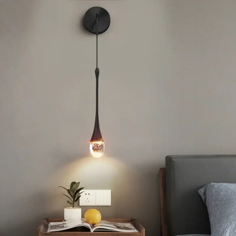 Applique Murale Goutte D’Eau Suspendue Élégante