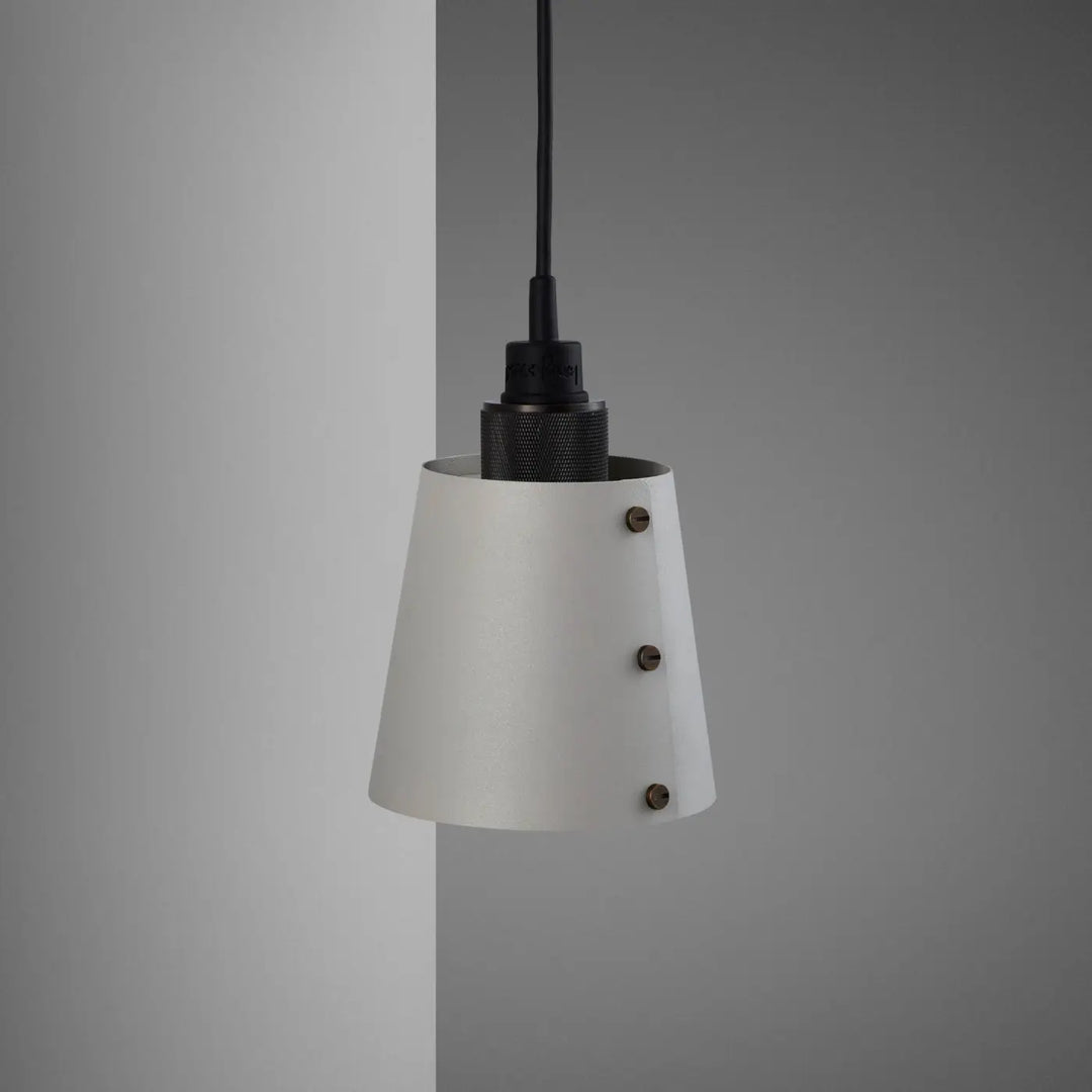 Applique murale Hooked petit modèle Pierre en bronze fumé #couleur_gris