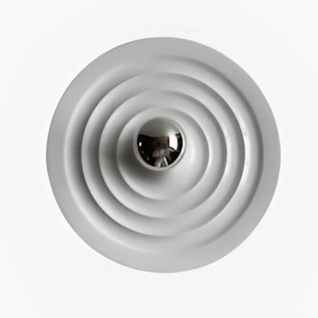 Applique murale diska minimaliste avec anneaux circulaires blancs et sphère chrome poli au centre design industriel