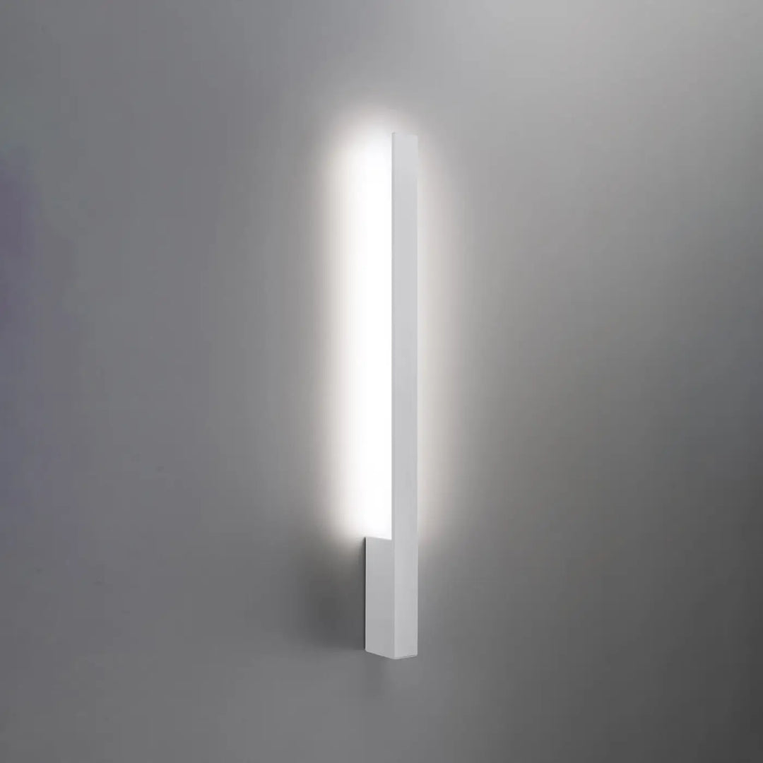 Applique murale blanche moderne lahti m 4000k avec module led et boîtier étroit au design minimaliste