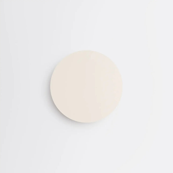 Applique murale BORGEN beige éteinte, vue de face au mur