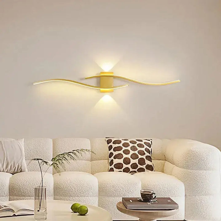 Applique murale led dorée design contemporain élégant