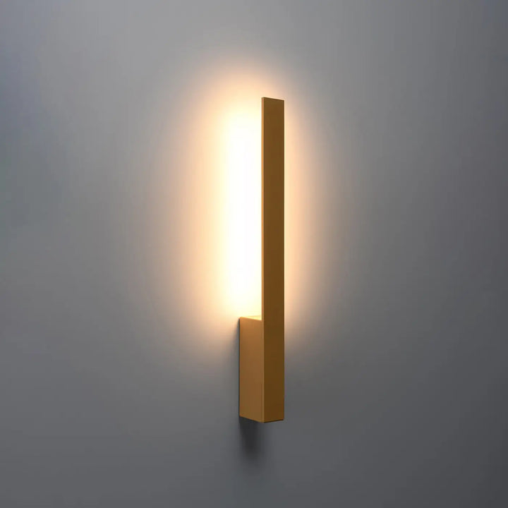 Applique murale lahti s 3000k doré minimaliste avec module led intégrée pour solutions imprévisibles d’éclairage ambiance