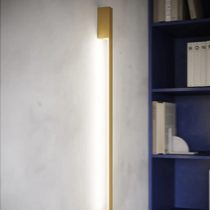 Applique murale sapo l 4000k doré avec module led intégré pour solutions imprévisibles et lampadaire lahti moderne