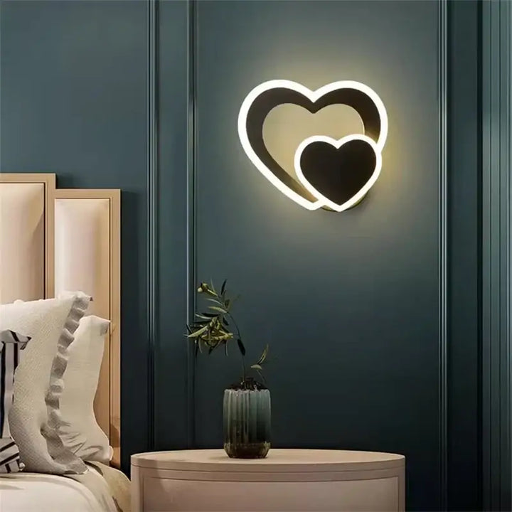 Applique murale LED en forme de deux coeurs

