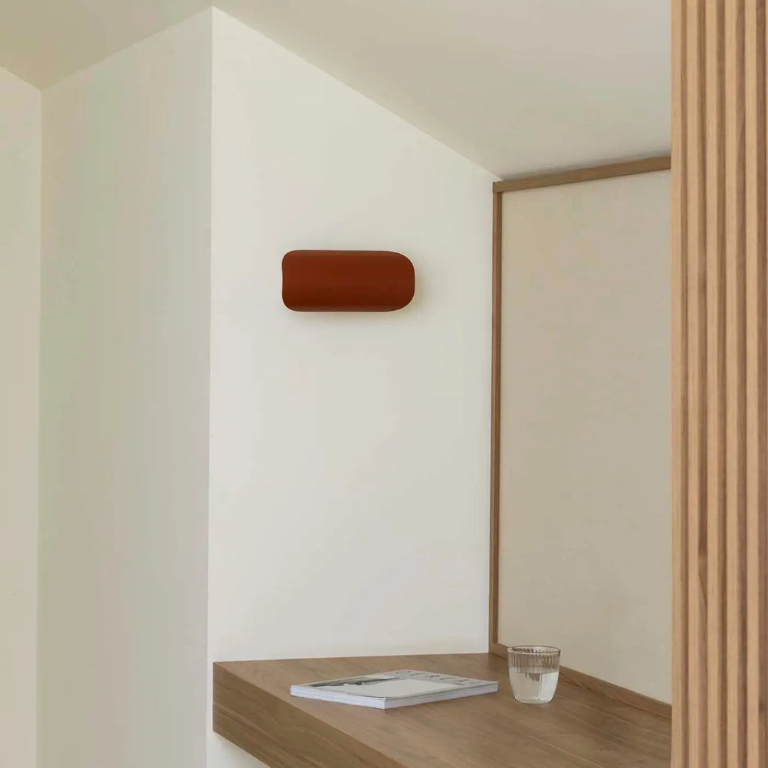 Applique murale Novo terracotta dans une pièce