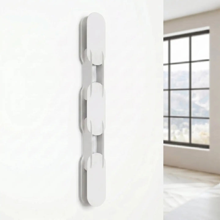 Applique murale CHAIN blanc éteinte, posée au mur