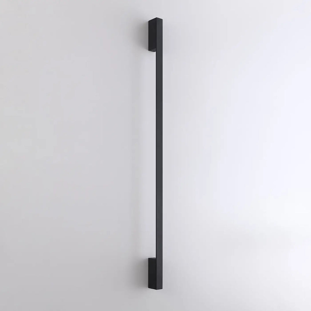 Applique murale sapo l 4000k noir en finition mate noire avec embouts carrés idéale pour boîtier étroit module led