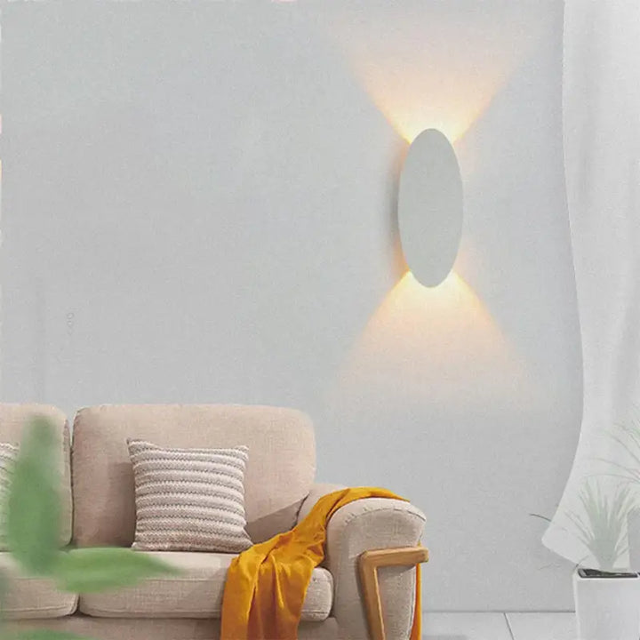 Applique murale LED ovale design blanc pour éclairage décoratif

