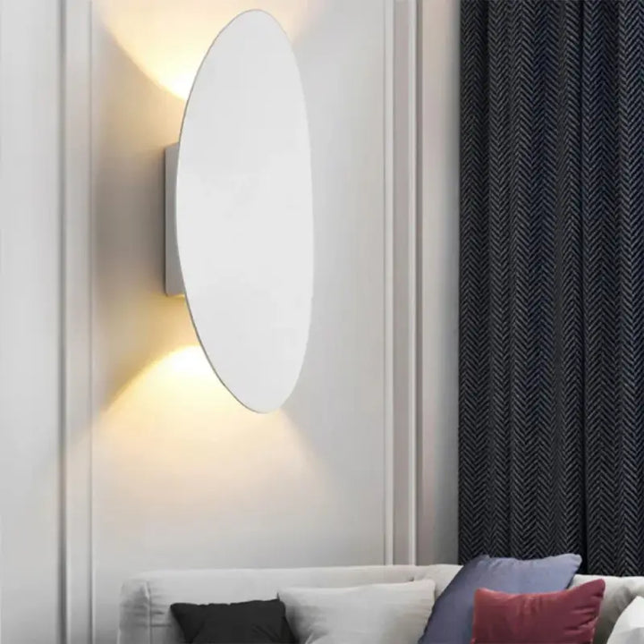 Applique murale LED ovale design blanc pour éclairage décoratif


