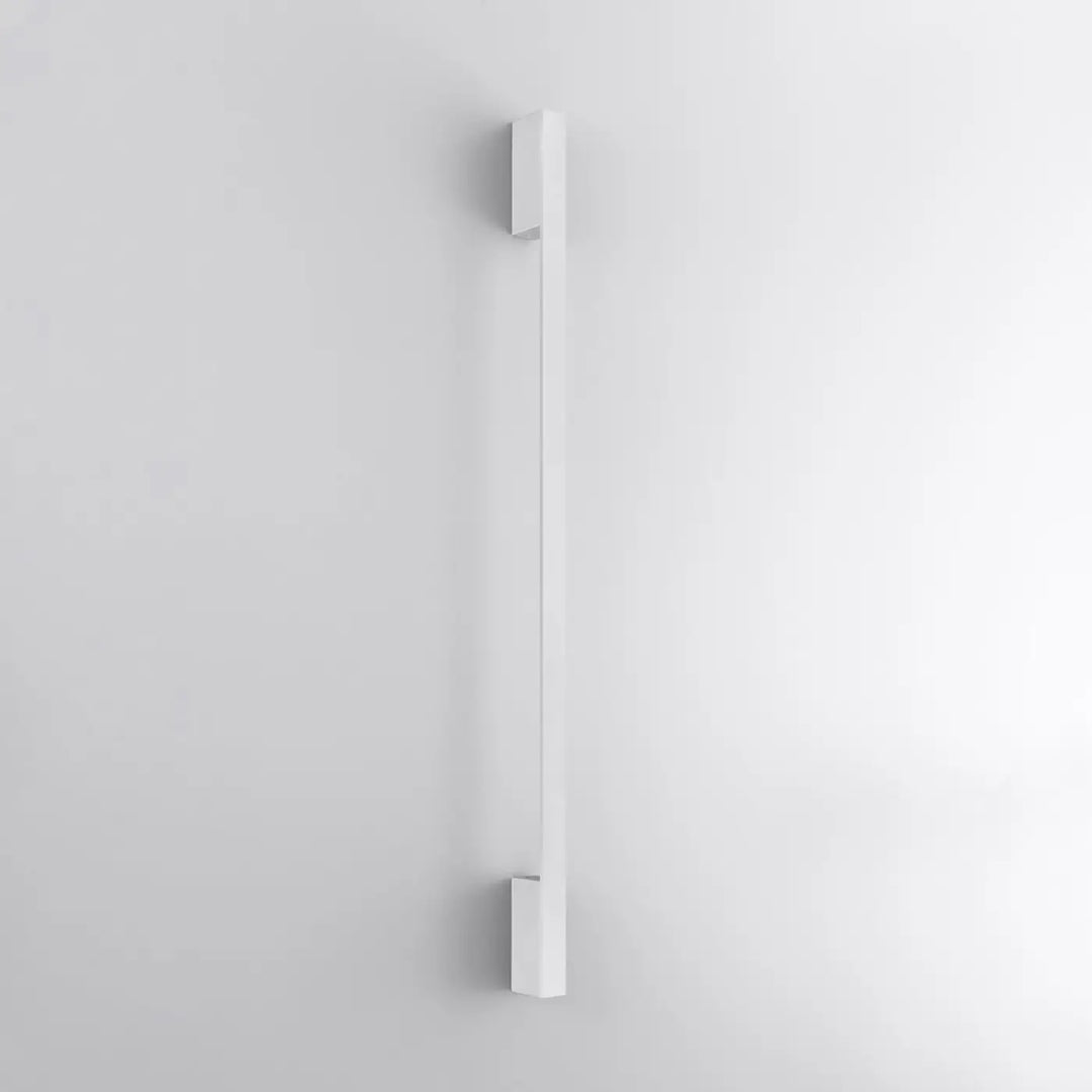 Applique murale SAPPO blanc éteinte, posée au mur