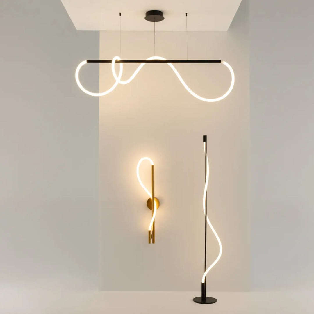 Applique murale led tau avec tube néon blanc épuré et cadre métallique noir pour intérieur moderne et minimaliste