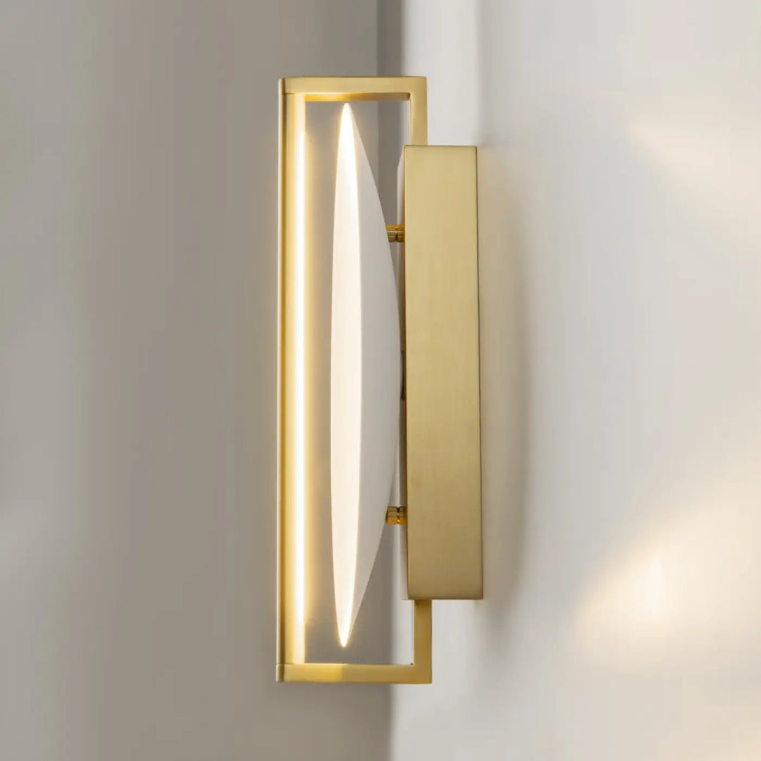 Applique murale mira rectangulaire dorée avec panneau en verre dépoli éclairé design moderne murale mira