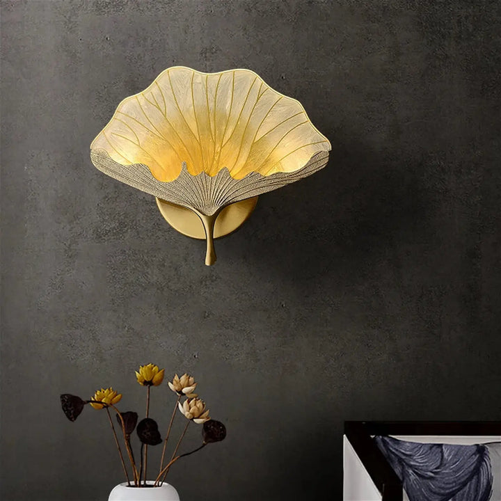 Applique murale moderne en forme de feuille dorée élégance